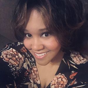 Meet your Posher, Latoya